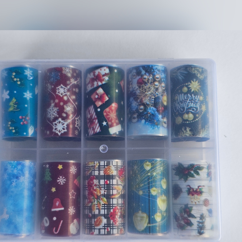 NWOT Festive Nail Art Foil Set